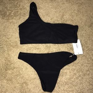 Black bikini